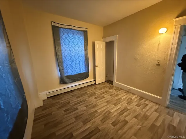 $1,500 | 60 Carroll Street, Unit B8, Poughkeepsie, NY 12601