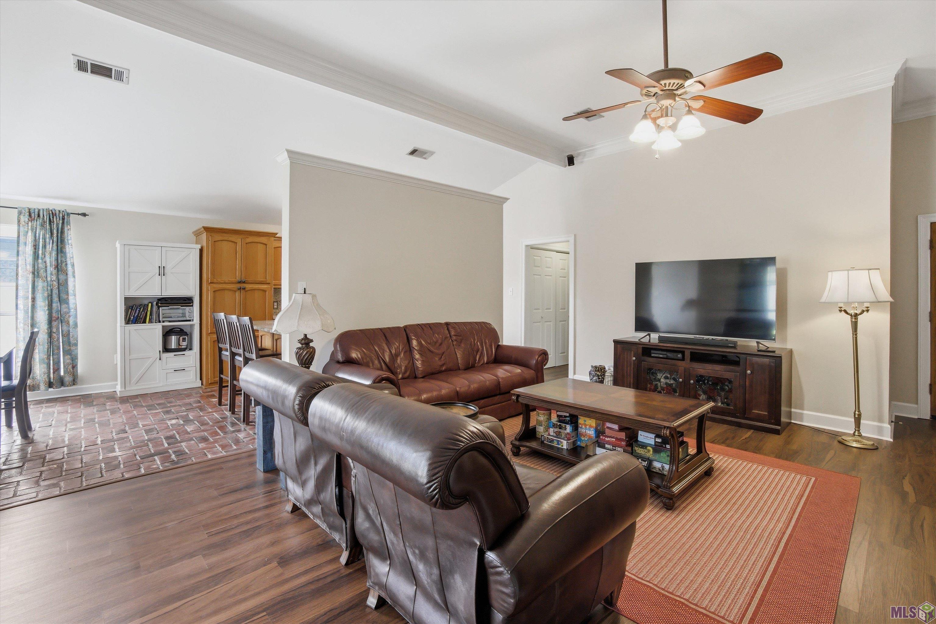 17656 Chasefield Avenue Baton Rouge, LA 70817 - Photo 4 of 25