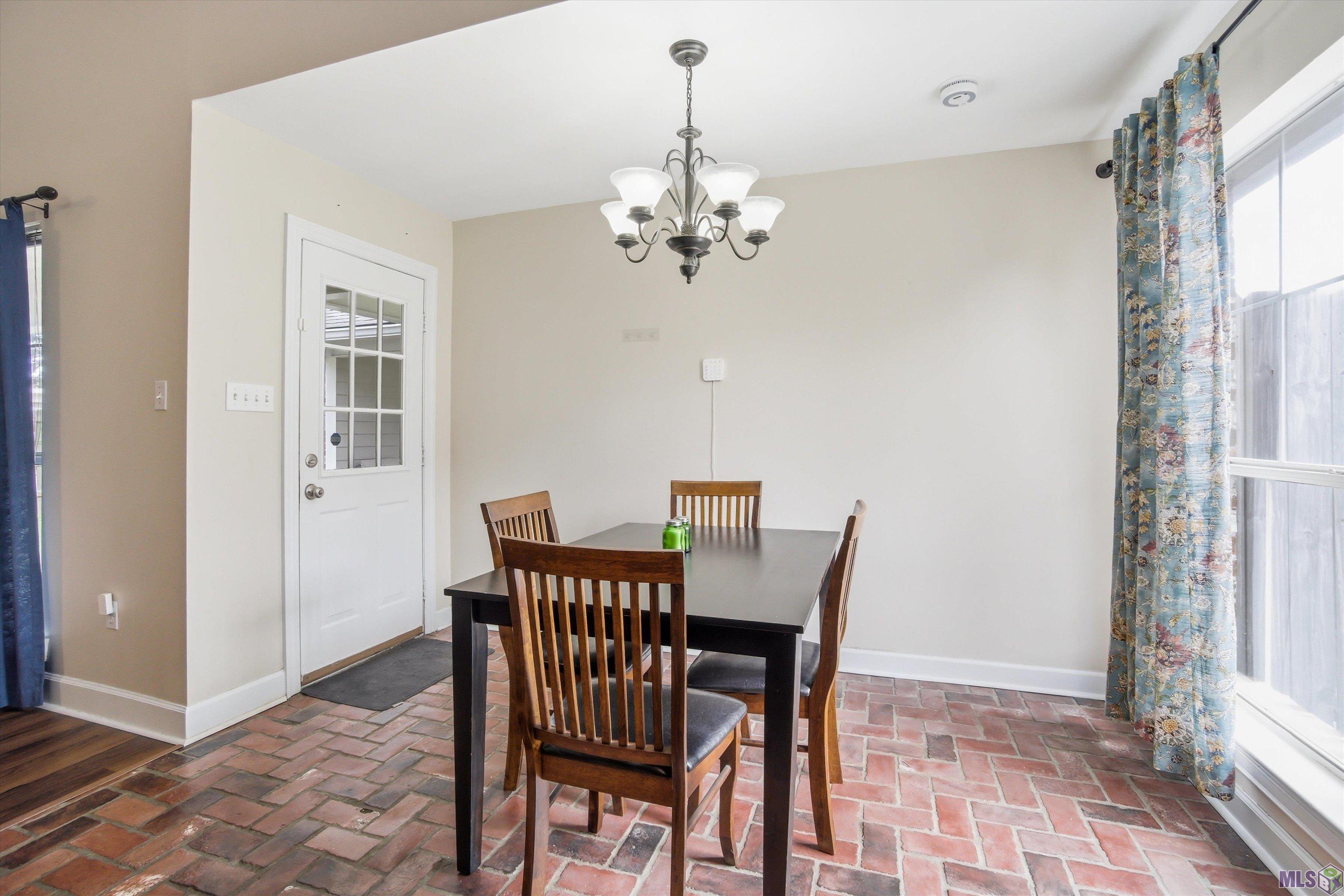 17656 Chasefield Avenue Baton Rouge, LA 70817 - Photo 5 of 25
