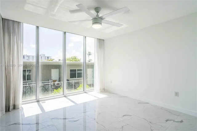 $3,950 | 8425 Crespi Boulevard, Unit TH3, Miami Beach, FL 33141