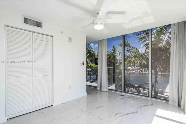 $3,950 | 8425 Crespi Boulevard, Unit TH3, Miami Beach, FL 33141