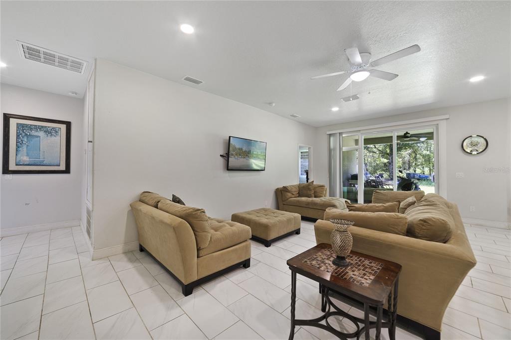 16626 Bearle Road Orlando, FL 32828 - Photo 11 of 38