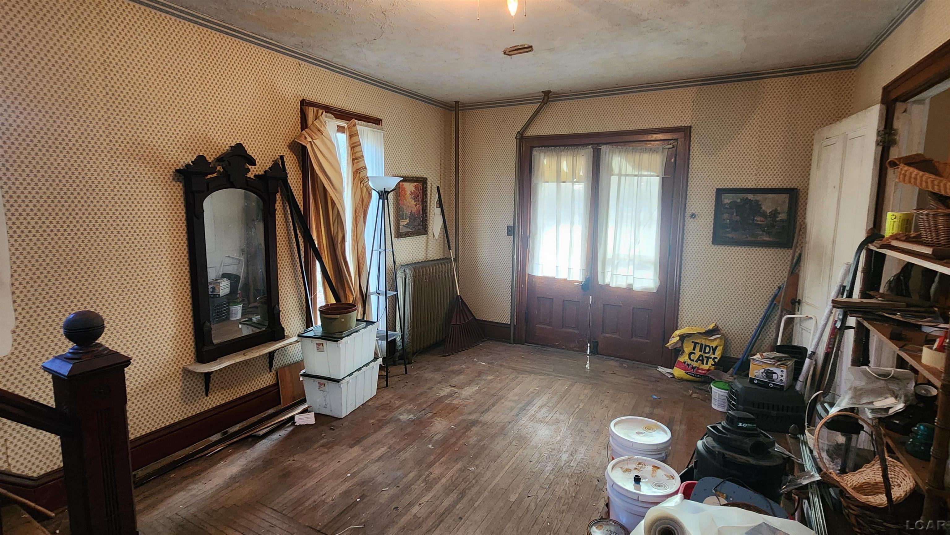 116 Locust Street Clinton, MI 49236 - Photo 8 of 76 50130312-1bc010d7-321d-4213-b154-a16374dfe477.JPG