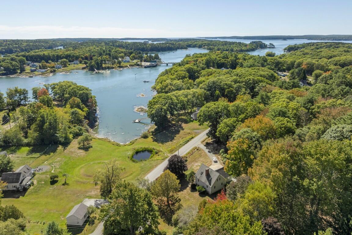 353 East Side Road Boothbay, ME 04571 - Photo 3 of 41 3
