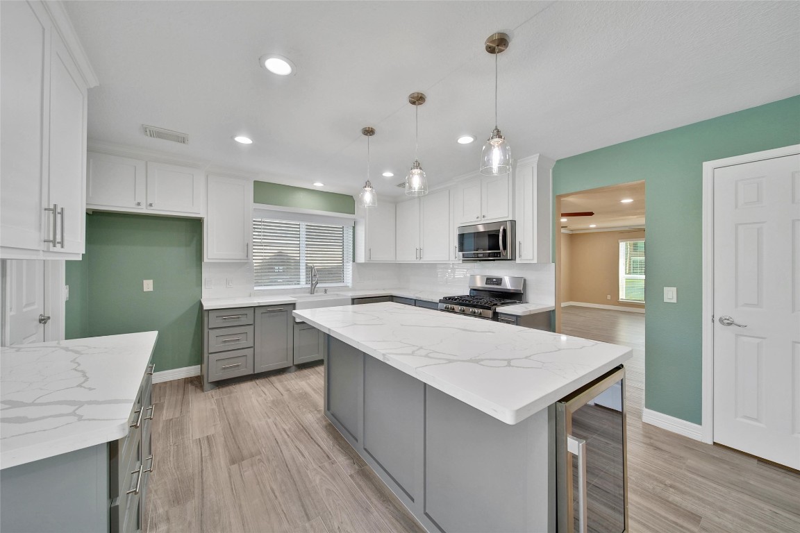 17618 Rustling Aspen Lane Houston, TX 77095 - Photo 5 of 43