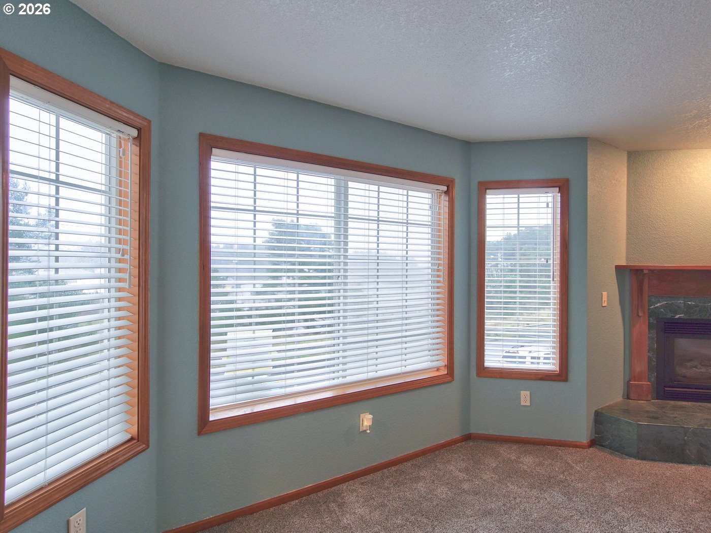 885 Northwest Inlet Avenue Lincoln City, OR 97367 - Photo 21 of 47