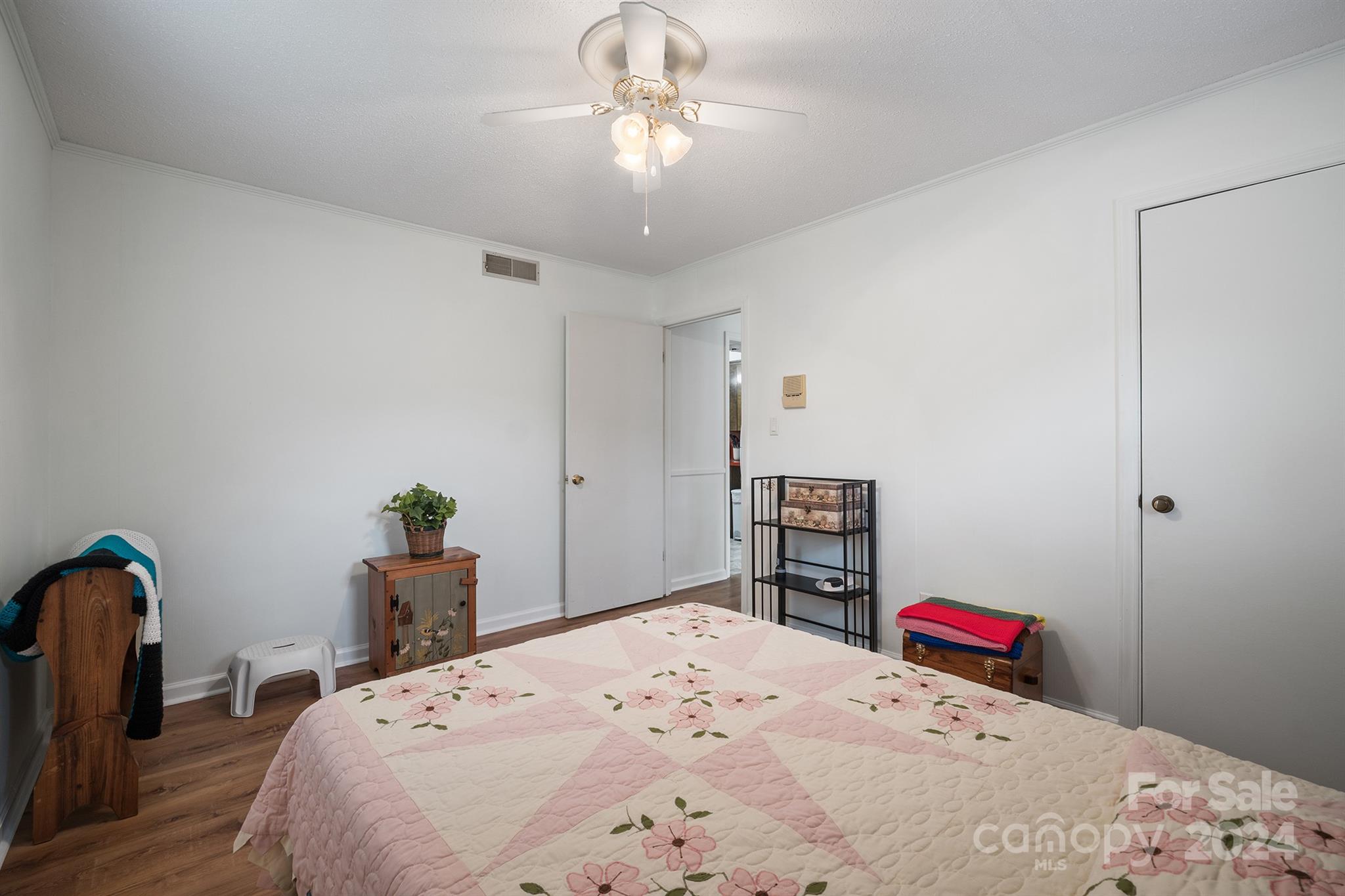 6298 Lynchburg Road Hickory, NC 28601 - Photo 11 of 43 Gallery Image 11
