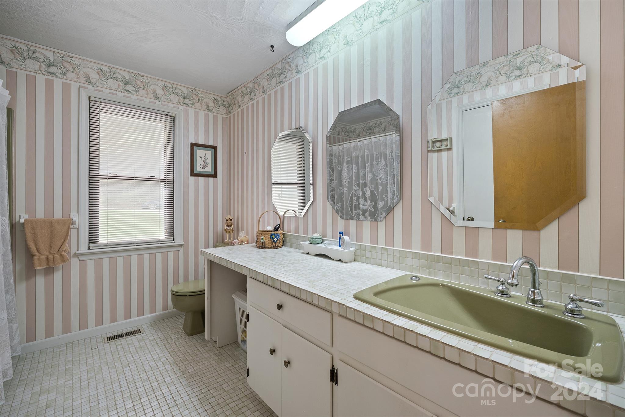 6298 Lynchburg Road Hickory, NC 28601 - Photo 24 of 43 Gallery Image 24