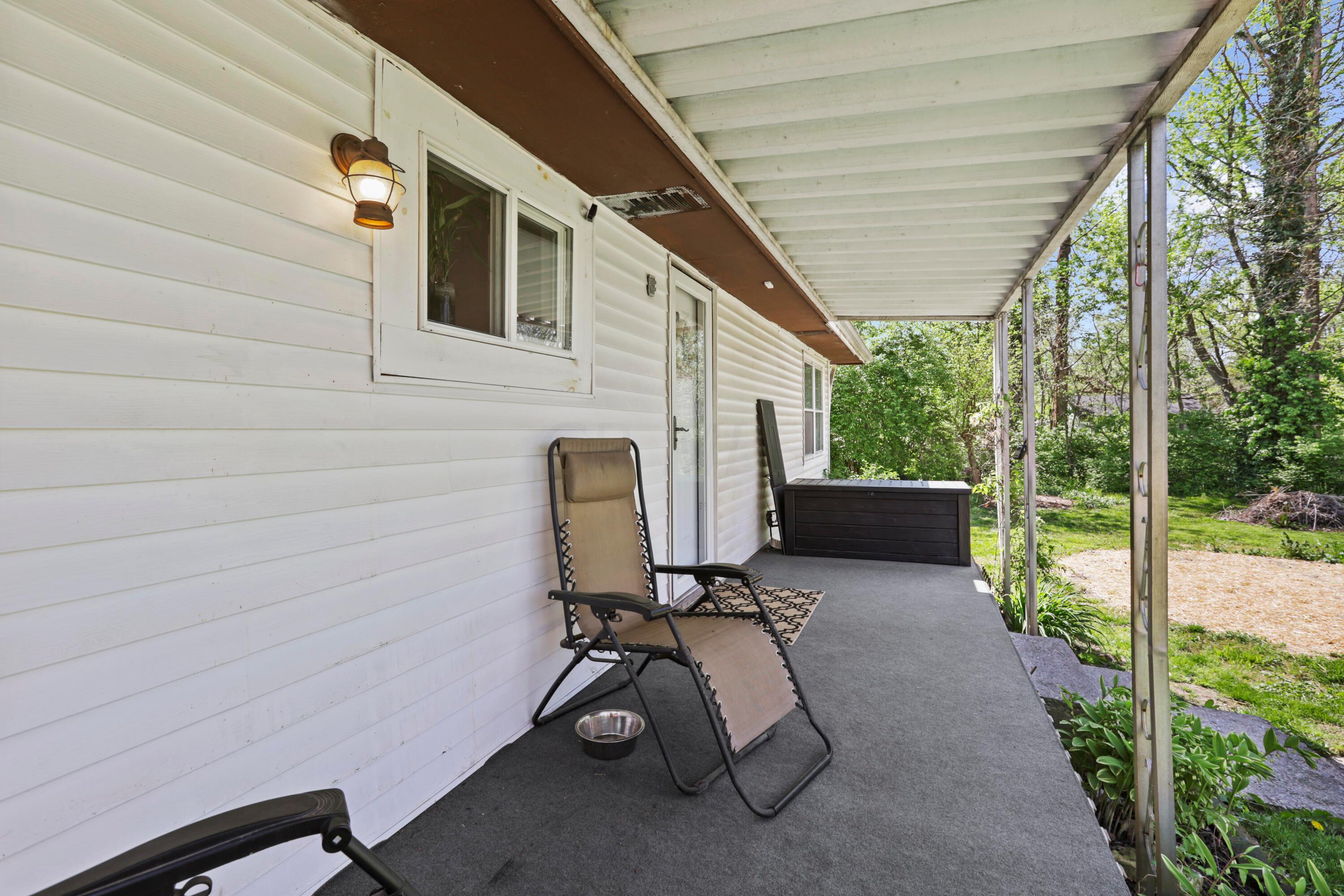 1030 Williams Road Columbus, OH 43207 - Photo 30 of 39 Full Back Porch
