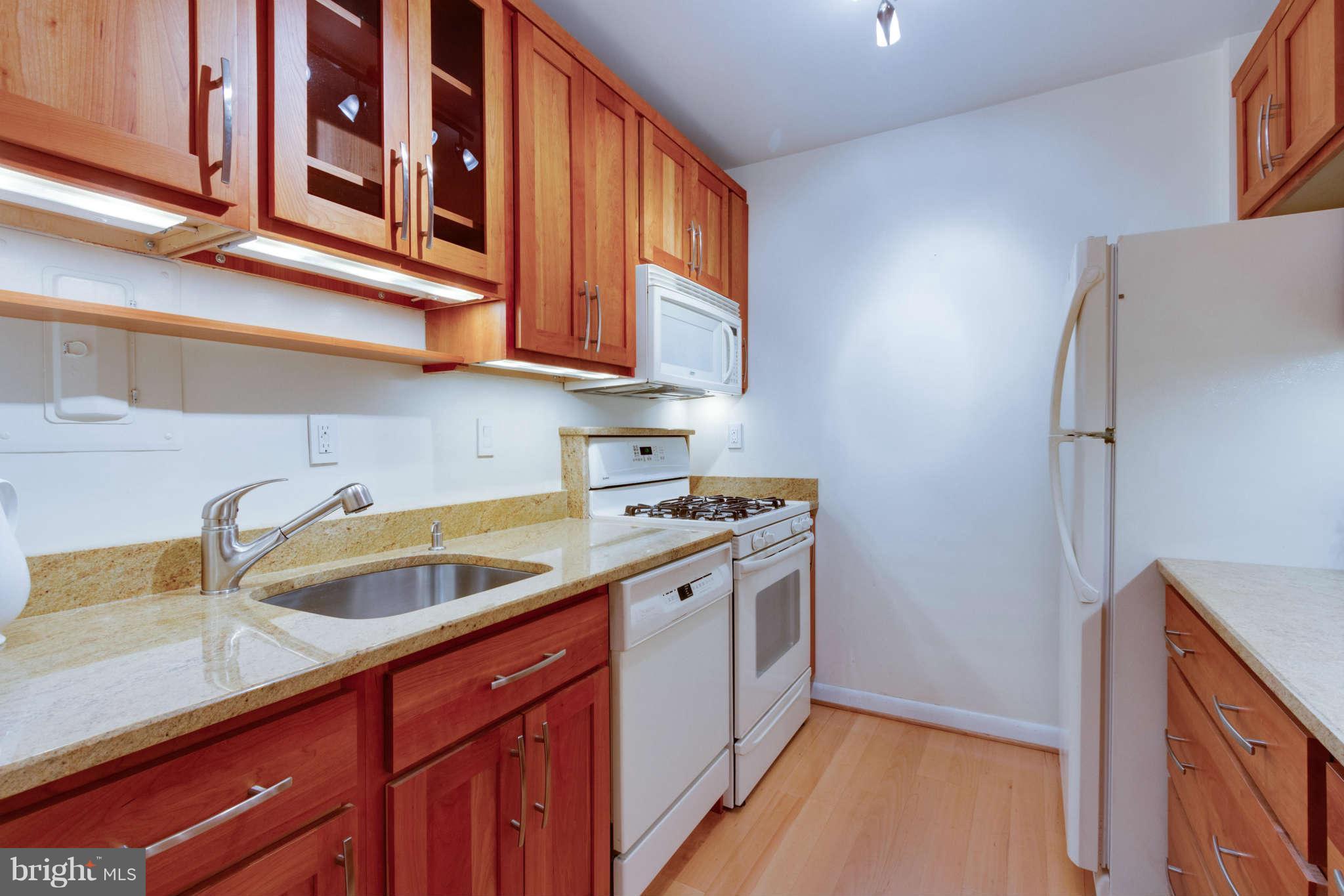 1880 Columbia Road Northwest, Unit 304 Washington, DC 20009 - Photo 1 of 28 Kitchen