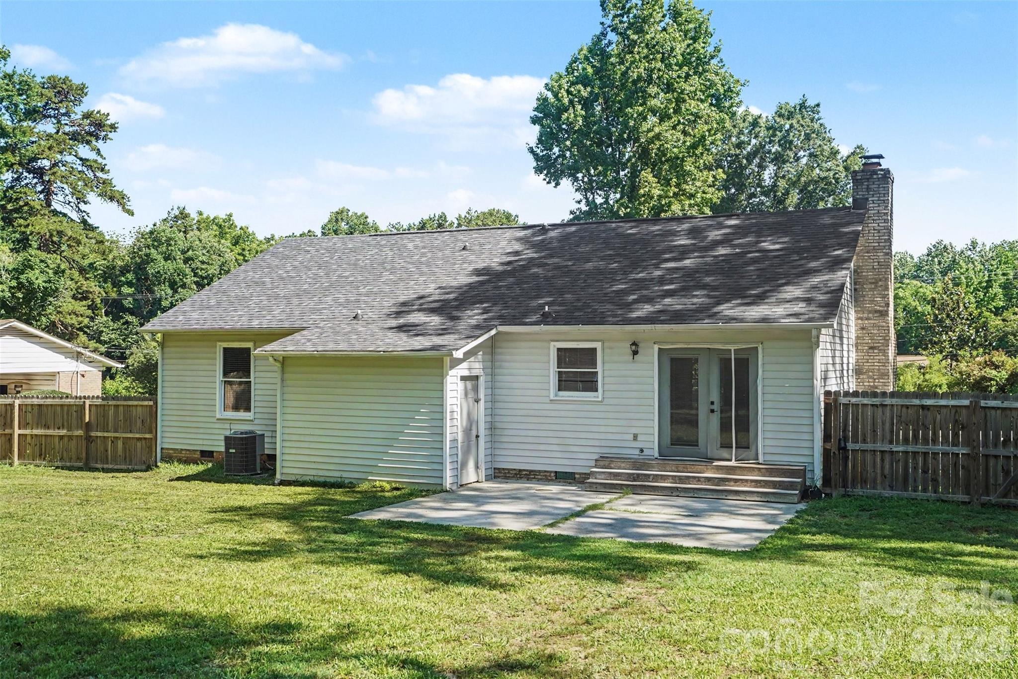 2716 Starnes Road Charlotte, NC 28214 - Photo 10 of 23 Gallery Image 10