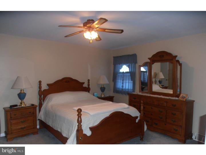 1418 Greenway Road Swarthmore, PA 19081 - Photo 6 of 12