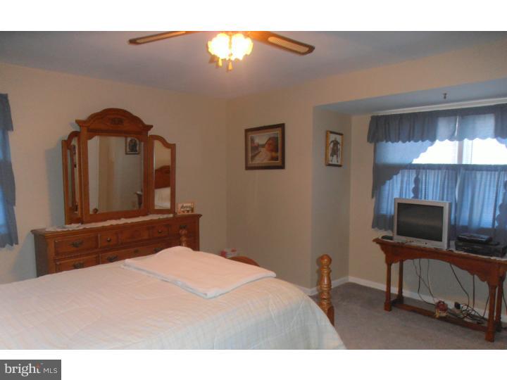 1418 Greenway Road Swarthmore, PA 19081 - Photo 7 of 12
