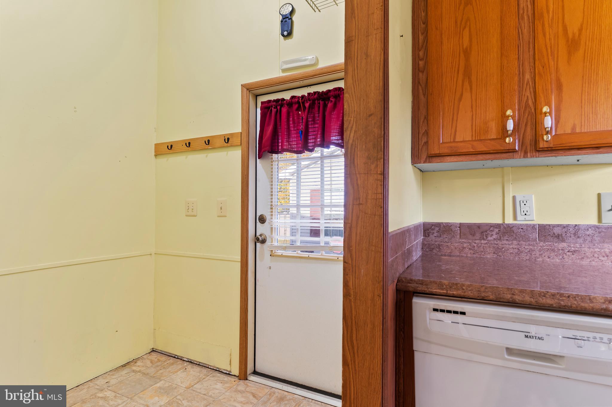 21 Hidden Noll Road Carlisle, PA 17013 - Photo 9 of 25 a kitchen with stainless steel appliances granite countertop a refrigerator and a stove top oven