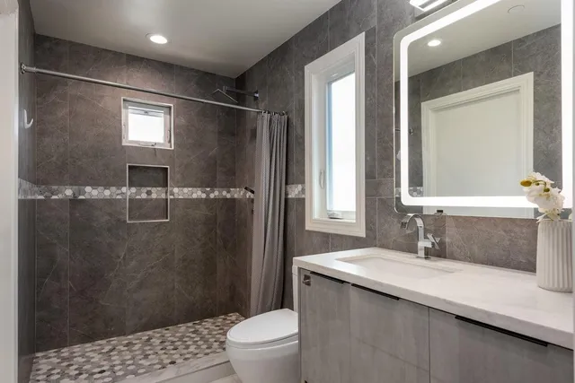 $3,000,000 | 467 22nd Avenue, San Mateo, CA 94403