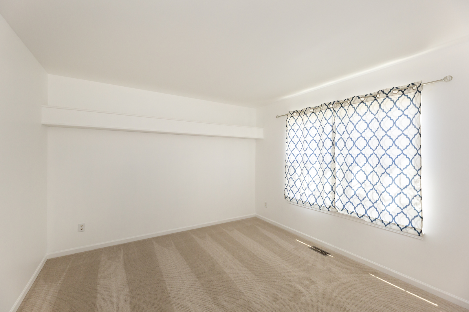 220 Stearn Drive Genoa, IL 60135 - Photo 31 of 42 a view of a garage