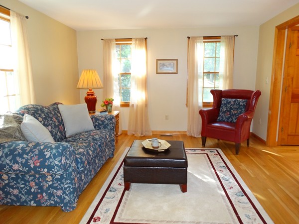 40 Grover Road Ashland, MA 01721 - Photo 19 of 30