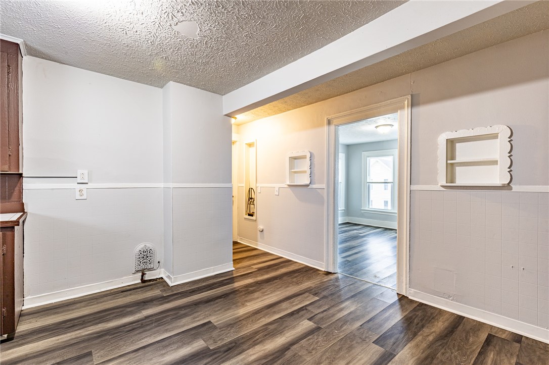 122 Ambrose Street Rochester, NY 14608 - Photo 33 of 48
