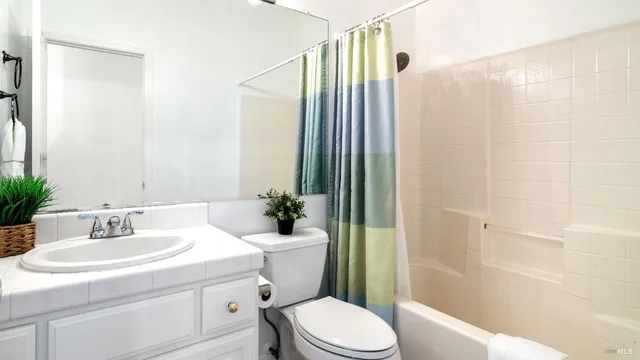 $650,000 | 1214 Marque Drive, Rohnert Park, CA 94928