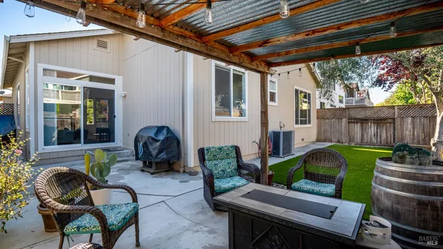 $650,000 | 1214 Marque Drive, Rohnert Park, CA 94928