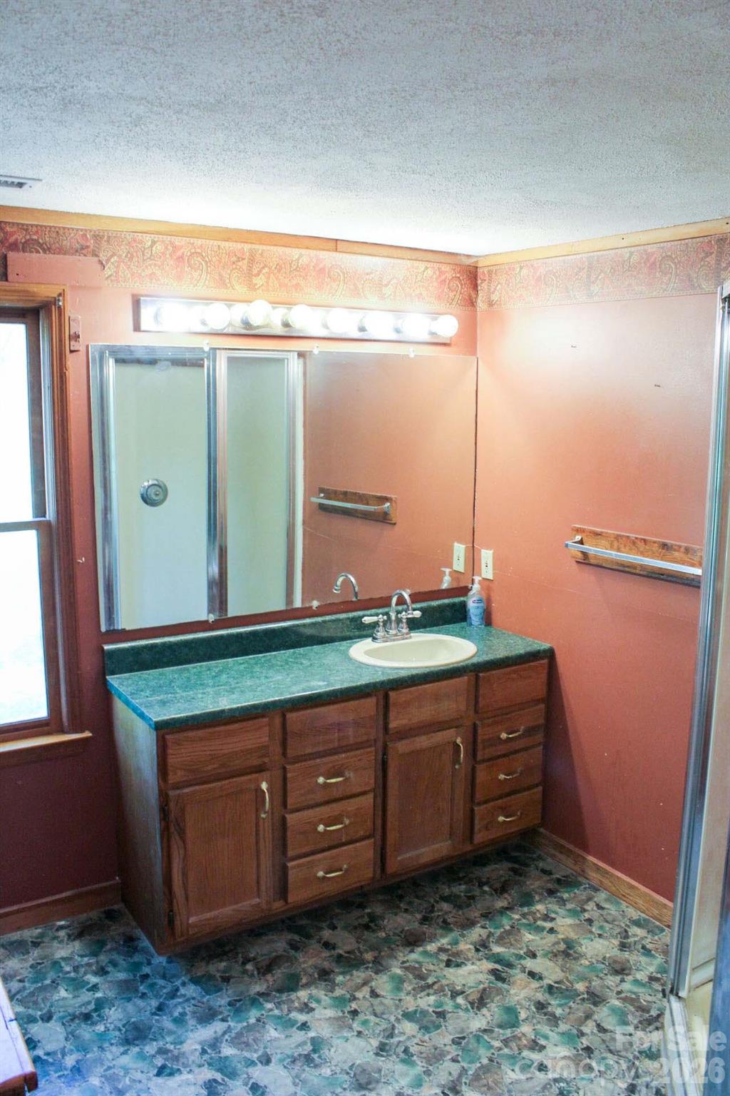 70 Fox Mountain Road Columbus, NC 28722 - Photo 26 of 48 Gallery Image 26