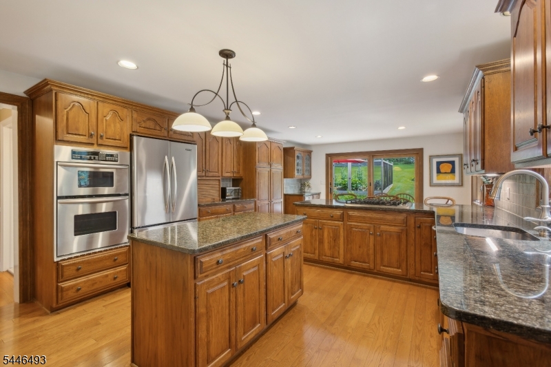 139 Long View Terrace Gillette, NJ 07933 - Photo 23 of 39