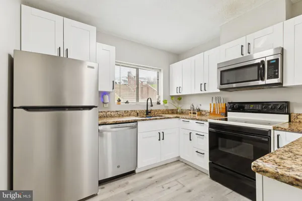 $329,999 | 2140 Gunsmith Terrace, Woodbridge, VA 22191