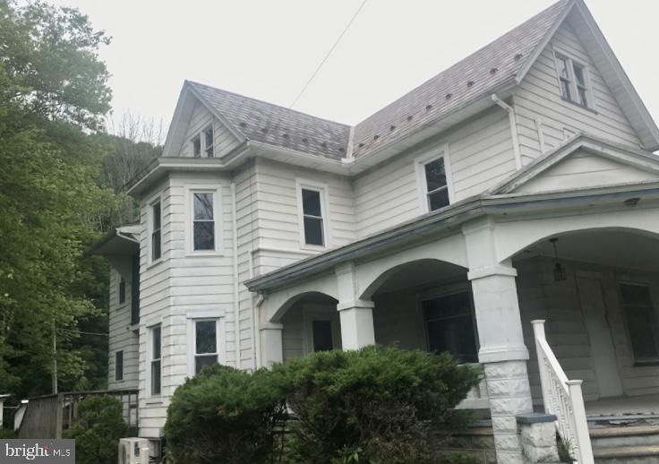 71 Andreas Road Andreas, PA 18211 - Photo 2 of 11 Gallery Image 2