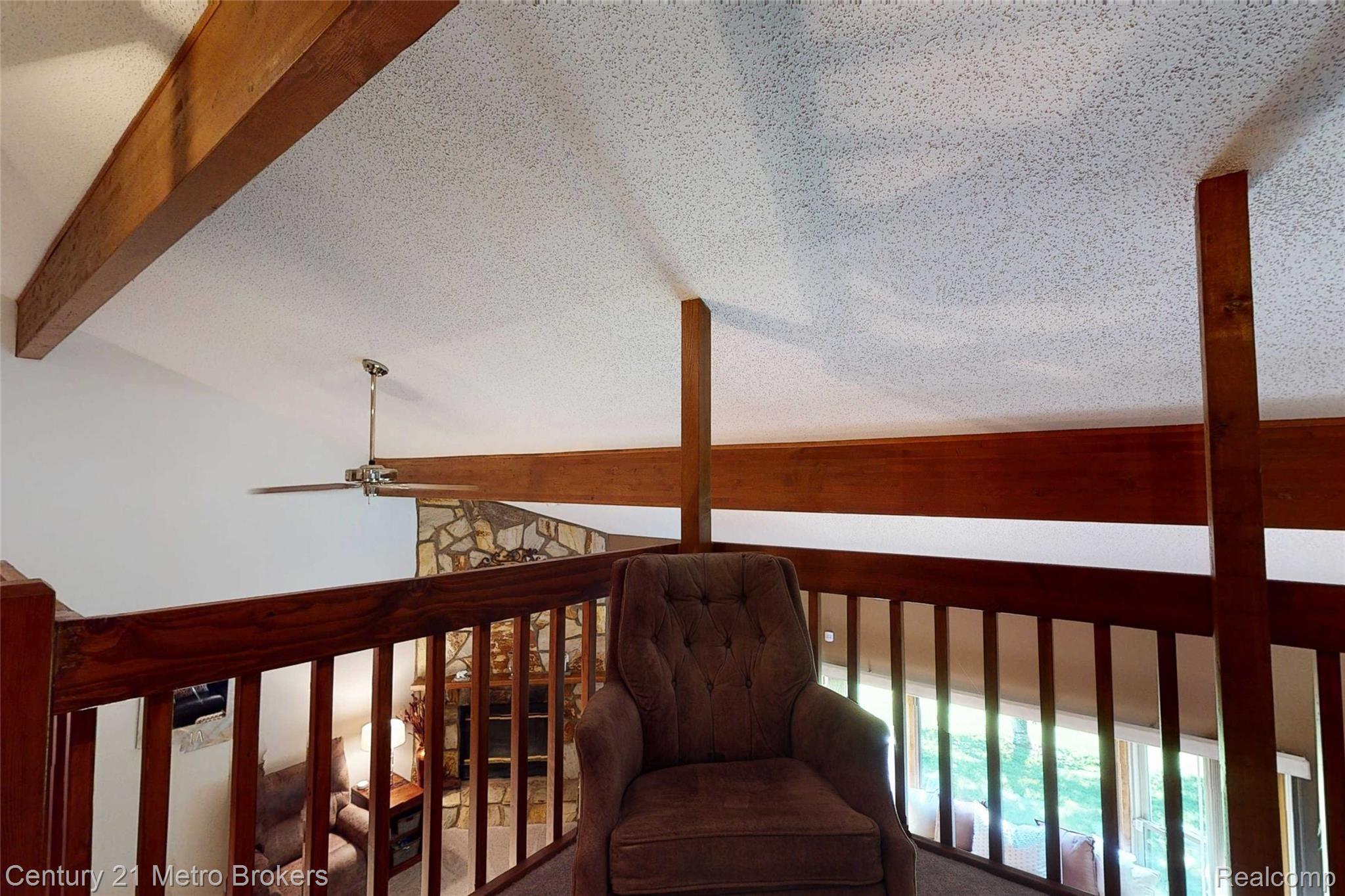 9341 Pettit Road Birch Run, MI 48415 - Photo 35 of 76 9341-Pettit-Rd-32 Office.jpg