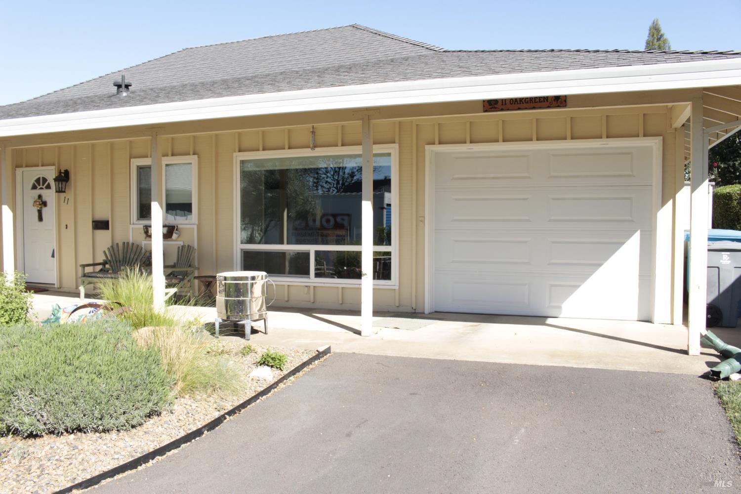 11 Oakgreen Santa Rosa, CA 95409 - Photo 5 of 37 a view of a house with a outdoor space