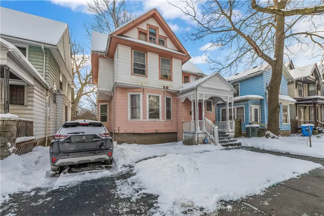 $149,900 | 185 Lexington Avenue, Rochester, NY 14613