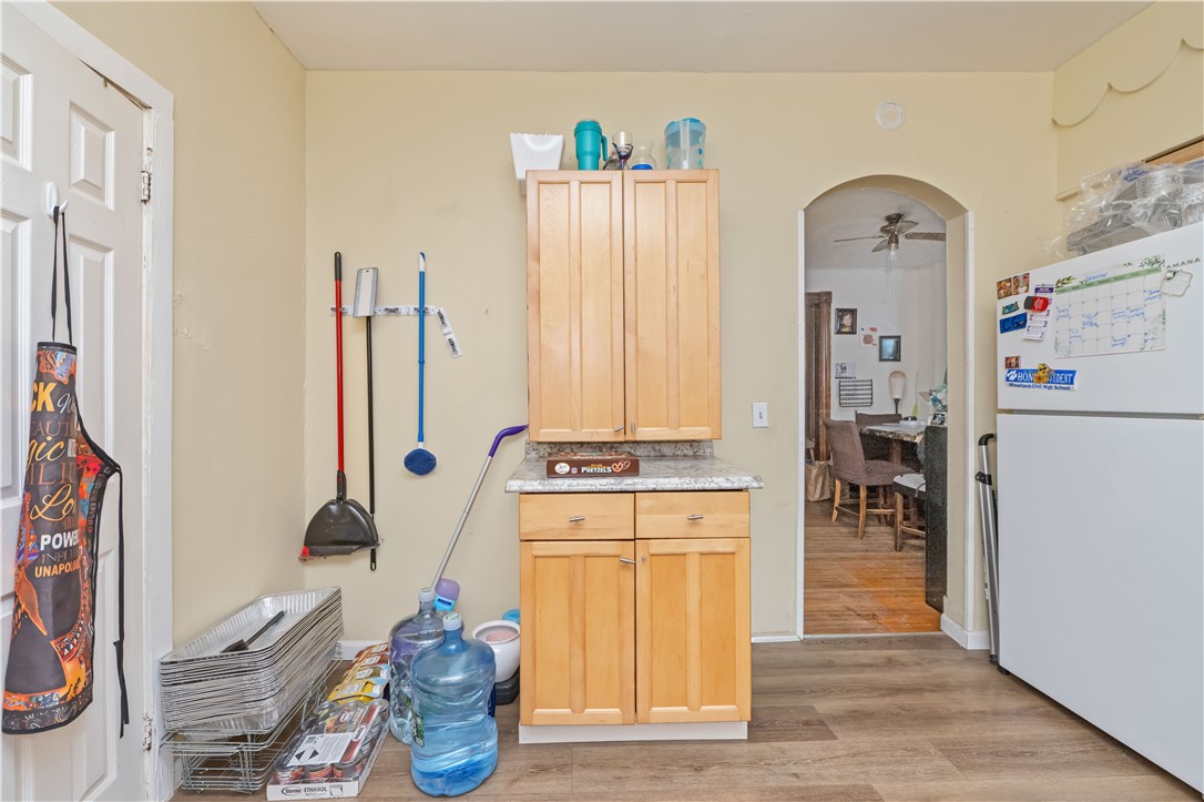 185 Lexington Avenue Rochester, NY 14613 - Photo 11 of 21