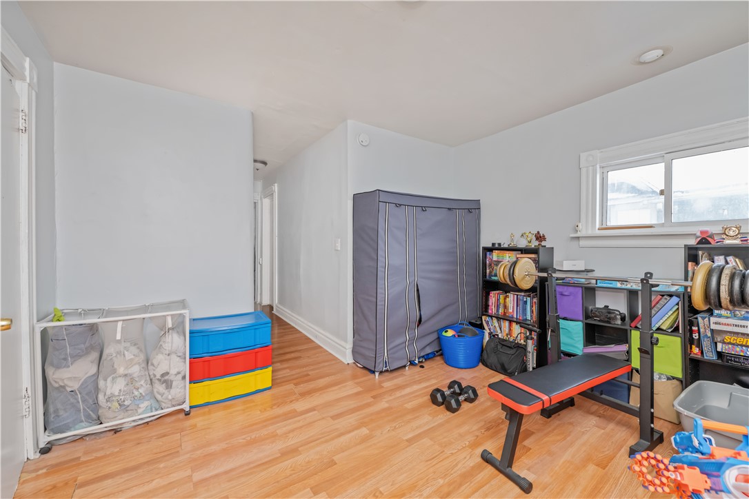 185 Lexington Avenue Rochester, NY 14613 - Photo 20 of 21