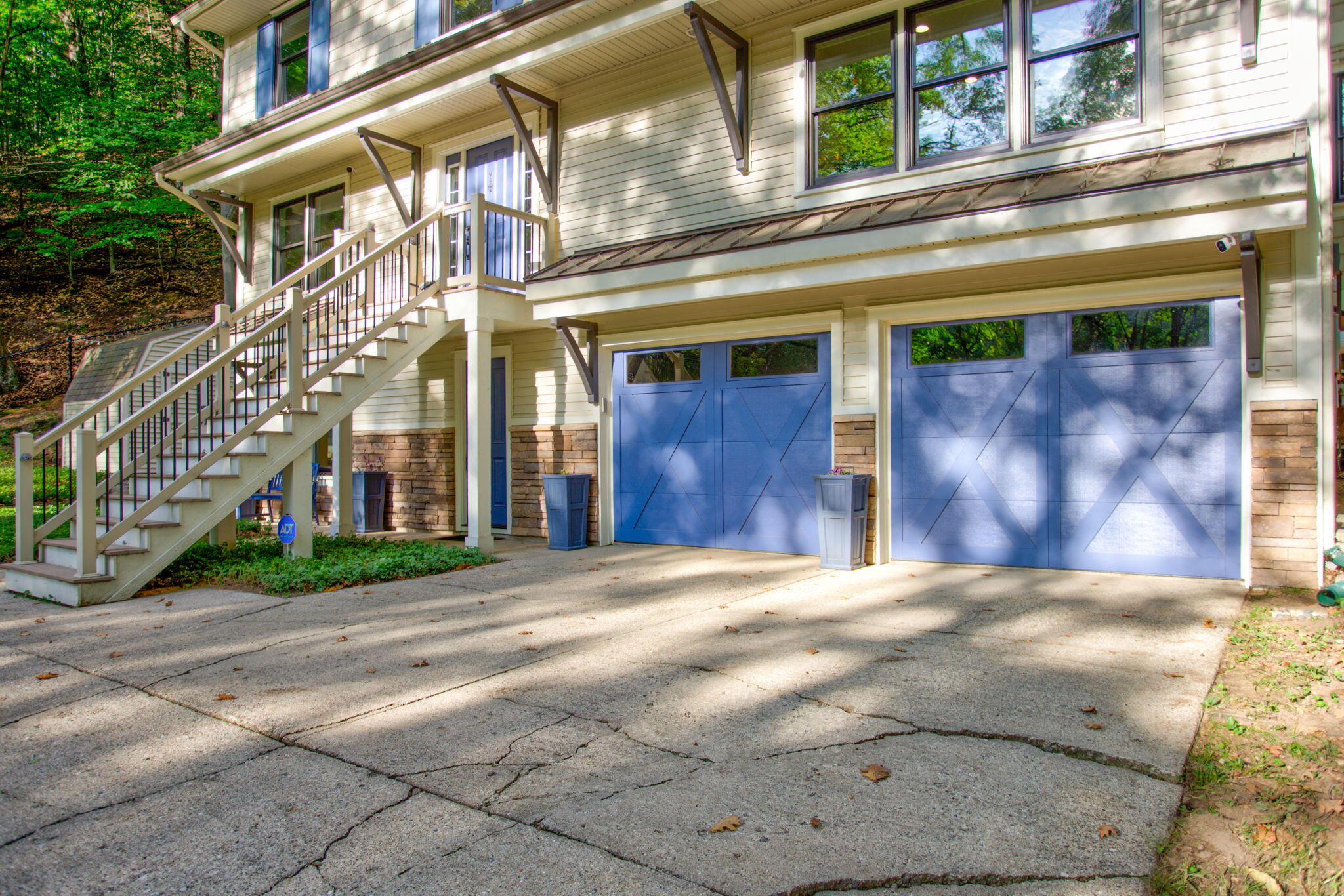 401 Stickney Ridge Road Grand Haven, MI 49417 - Photo 2 of 58 9-web-or-mls-401-stickney-ridge-rd