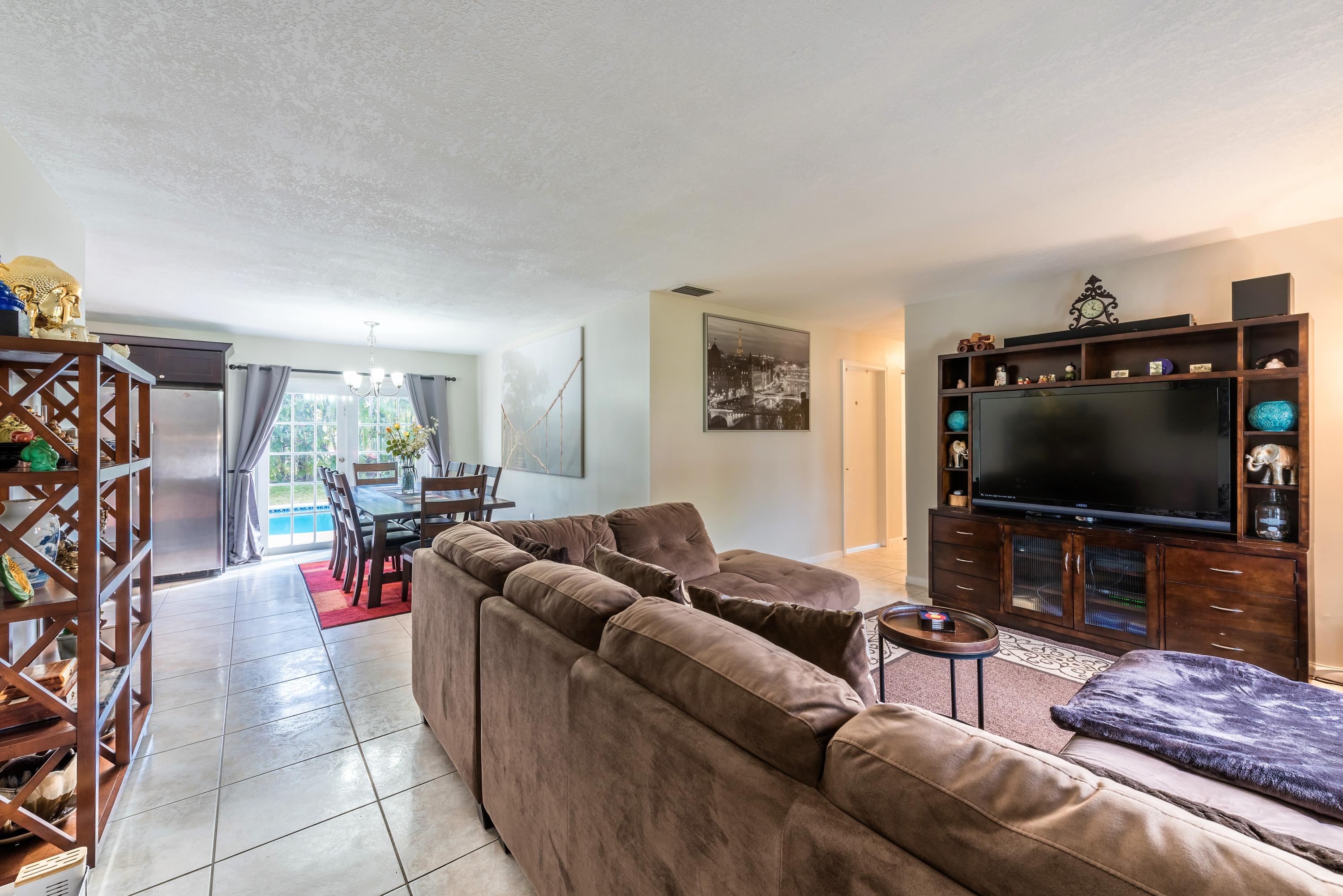 4690 Baldric Street Boca Raton, FL 33428 - Photo 5 of 25 living room entrance view