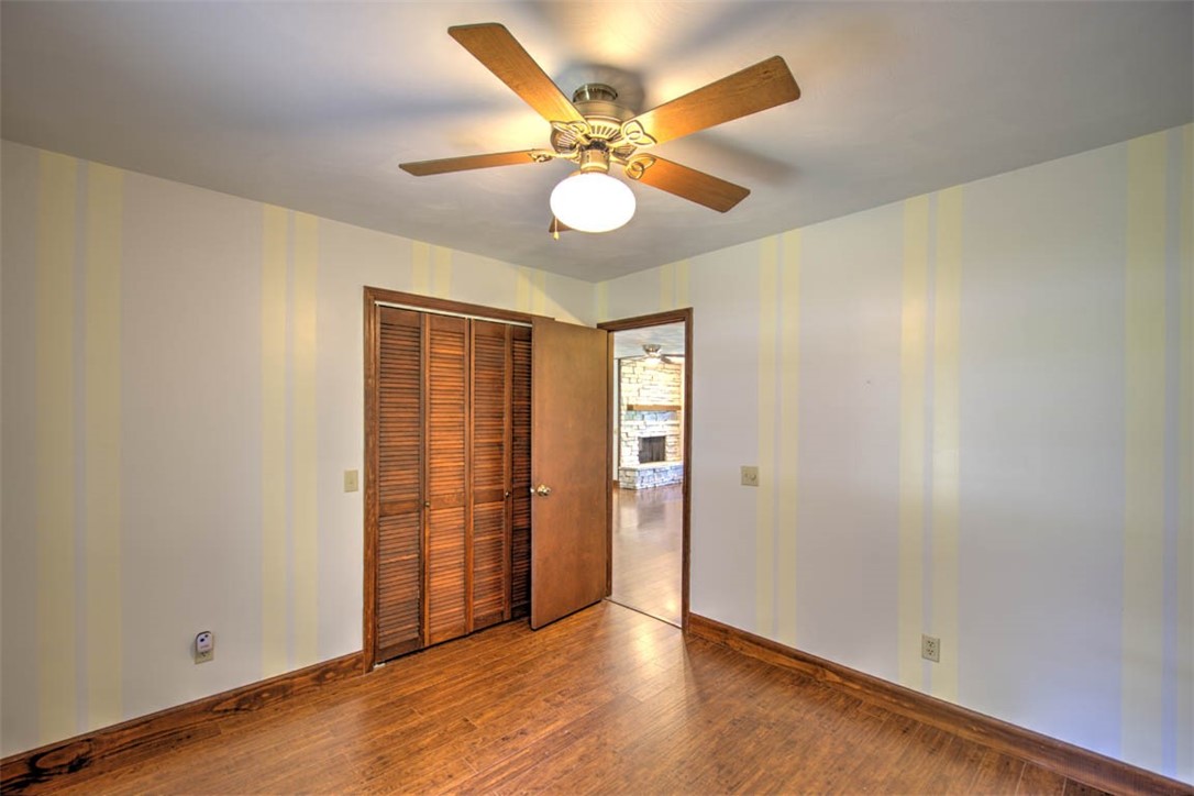 309 North Walnut Street Assumption, IL 62510 - Photo 23 of 35