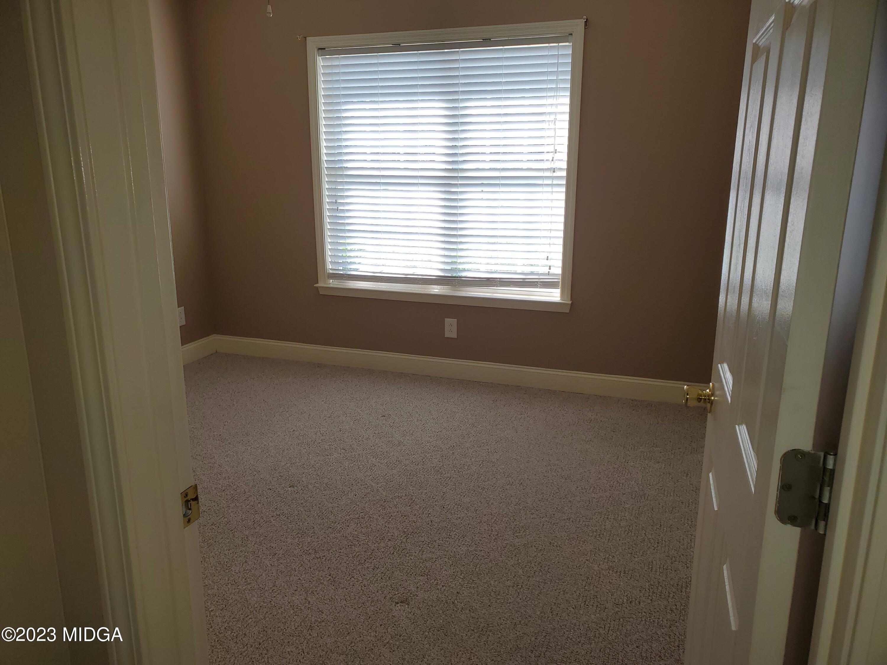 6350 Skipperton Road Macon, GA 31216 - Photo 8 of 13 20231018_151411