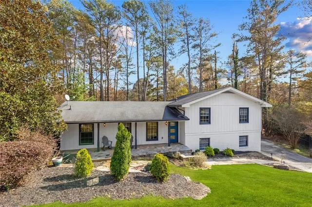 $600,000 | 1525 Bend Creek Court, Atlanta, GA 30338