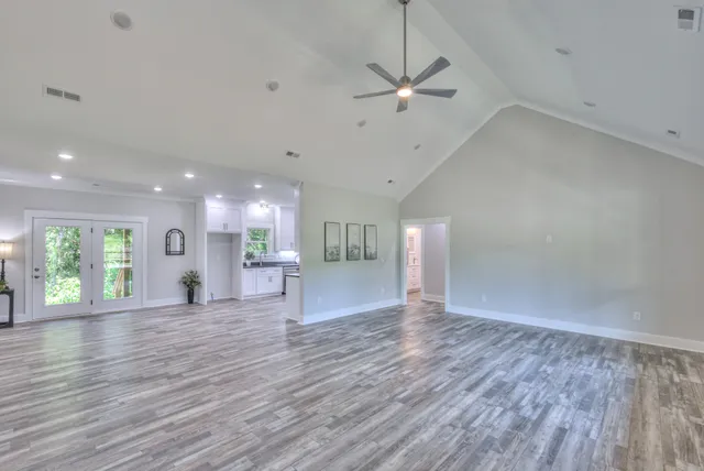 $599,900 | 3931 Taylors Store Road, Hampshire, TN 38461