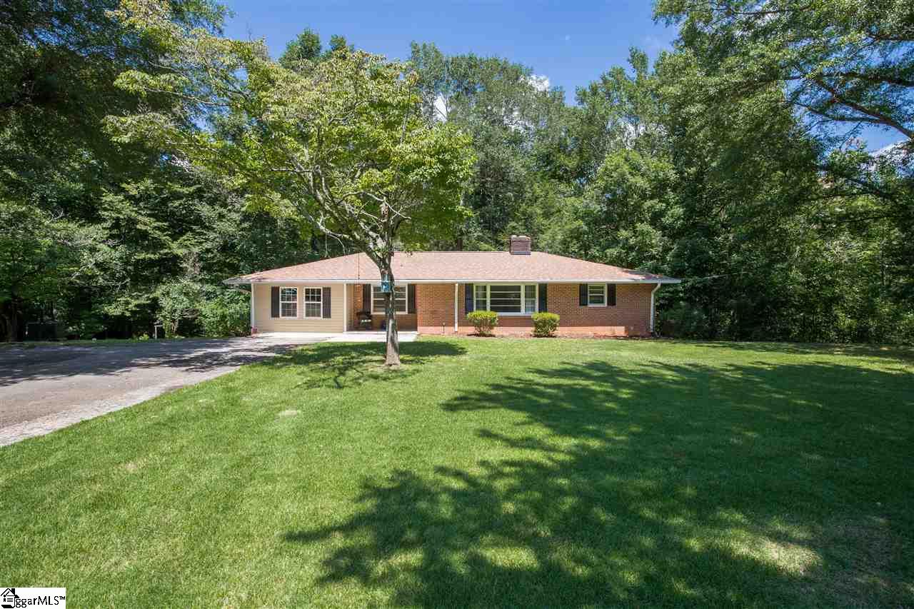 342 Ledbetter Road Travelers Rest, SC 29690 - Photo 2 of 19