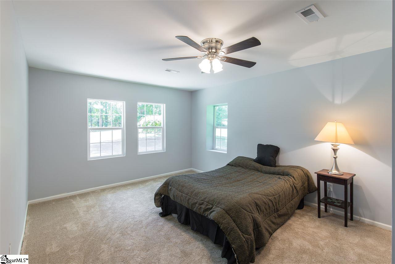 342 Ledbetter Road Travelers Rest, SC 29690 - Photo 10 of 19