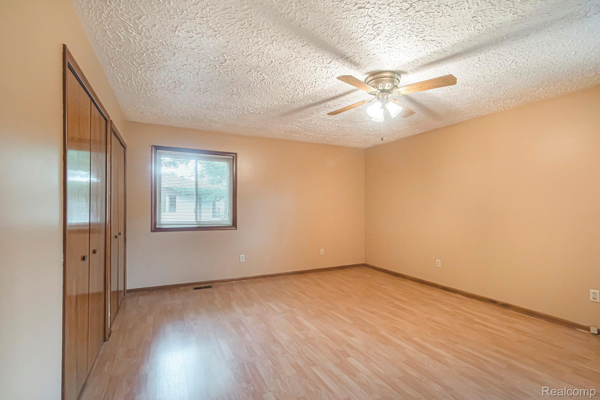 9510 Henderson Road Goodrich, MI 48438 - Photo 13 of 44 Master Bedroom