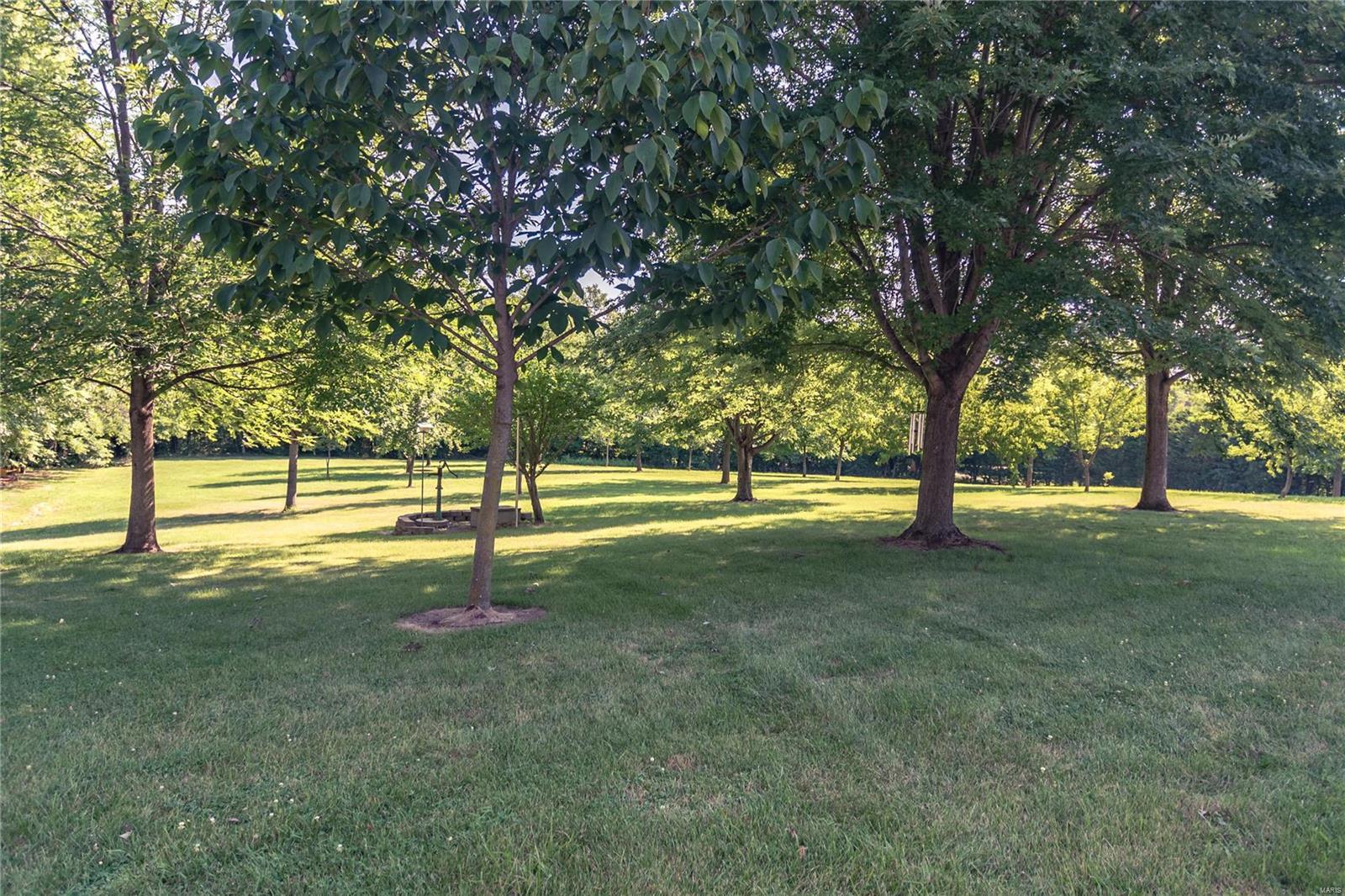 7266 D Road Waterloo, IL 62298 - Photo 12 of 40