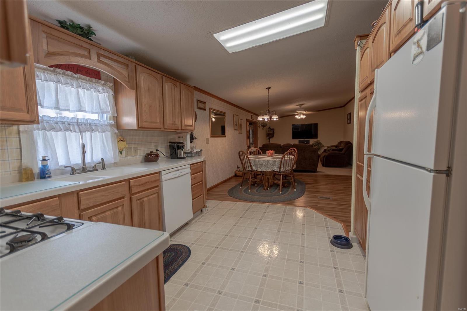 7266 D Road Waterloo, IL 62298 - Photo 22 of 40