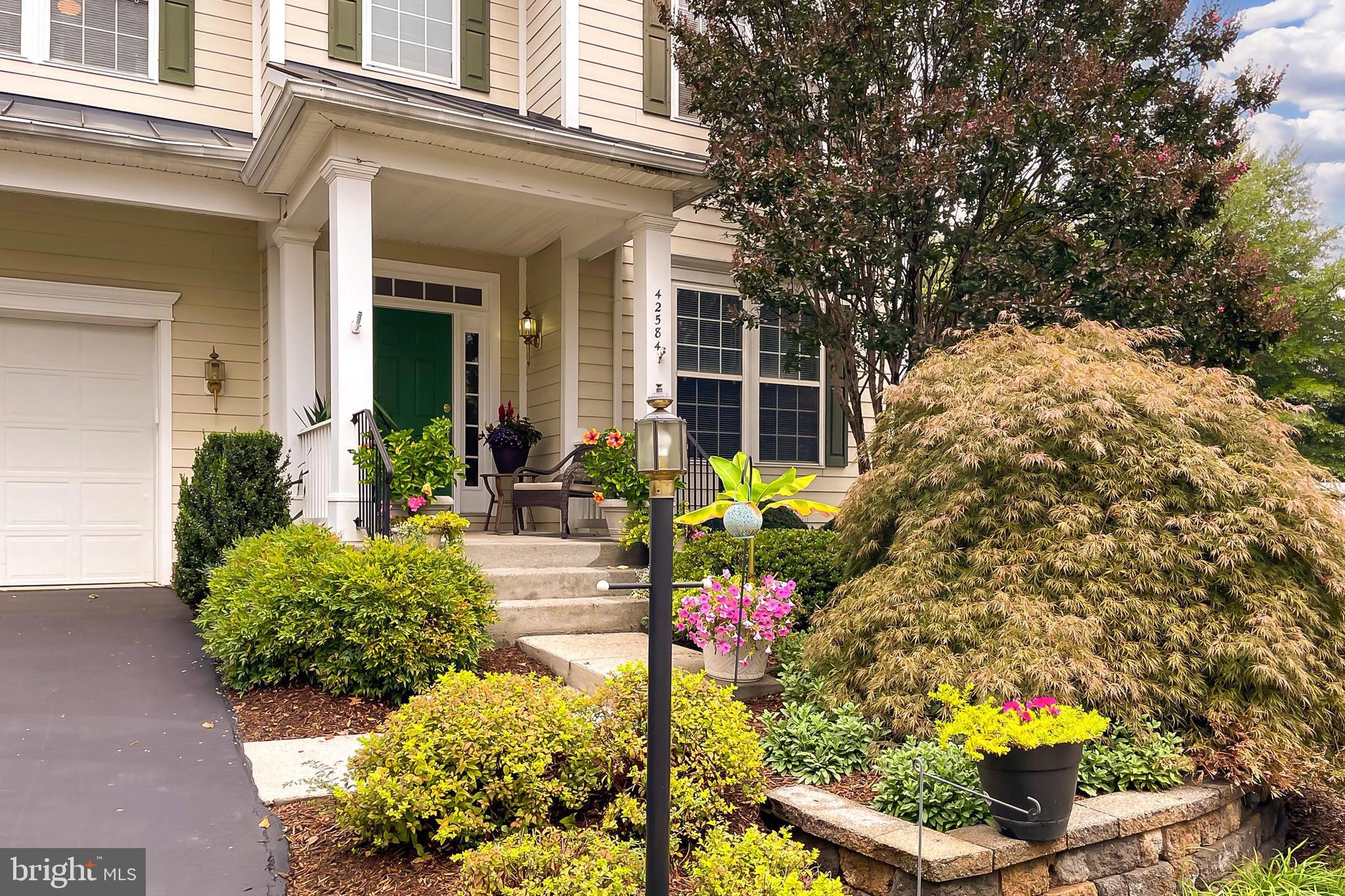 42584 Swallowtail Way Brambleton, VA 20148 - Photo 4 of 59
