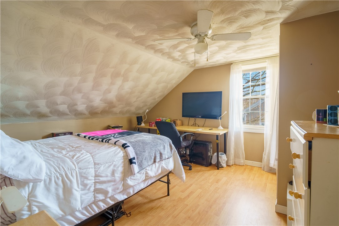 20 Reed Street Warwick, RI 02886 - Photo 11 of 31