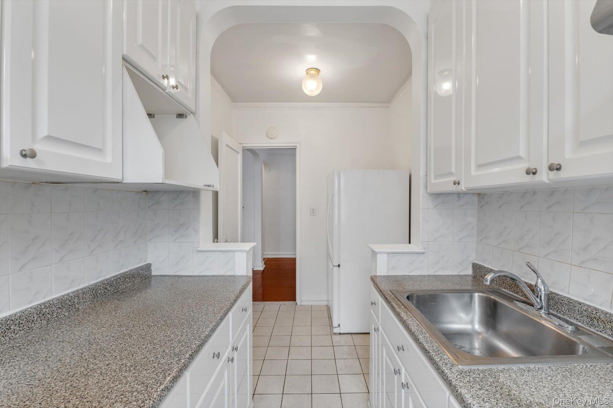 96-11 65th Road, Unit 305 Queens, NY 11374 - Photo 8 of 17