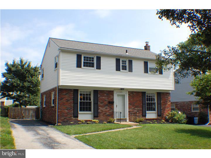 313 Harrington Road Havertown, PA 19083 - Photo 2 of 17