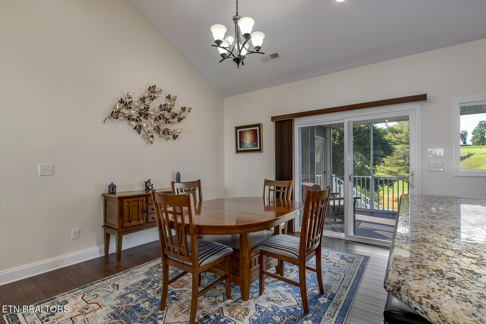 134 Daleyuhski Way Loudon, TN 37774 - Photo 13 of 54 13_DaleyuhskiWay_134_Dining02