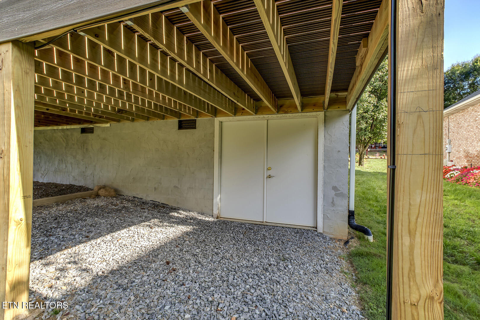 134 Daleyuhski Way Loudon, TN 37774 - Photo 40 of 54 40_DaleyuhskiWay_134_Stand-UpCrawlspaceE